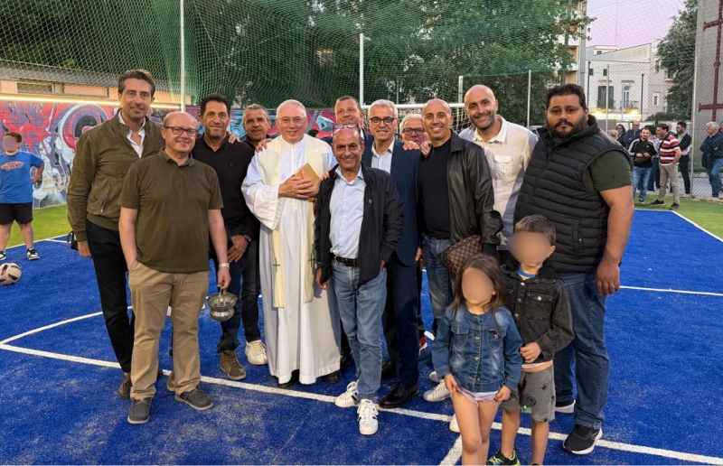 Inaugurato il campo di calcetto in piazza Garibaldi